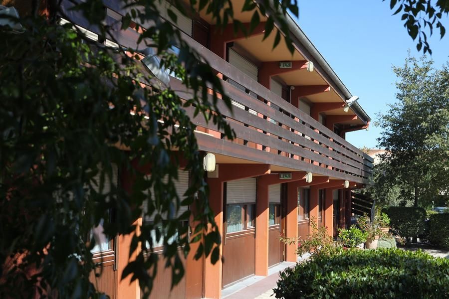 Terre De Provence Hotel & Spa Le Pontet  Exterior foto